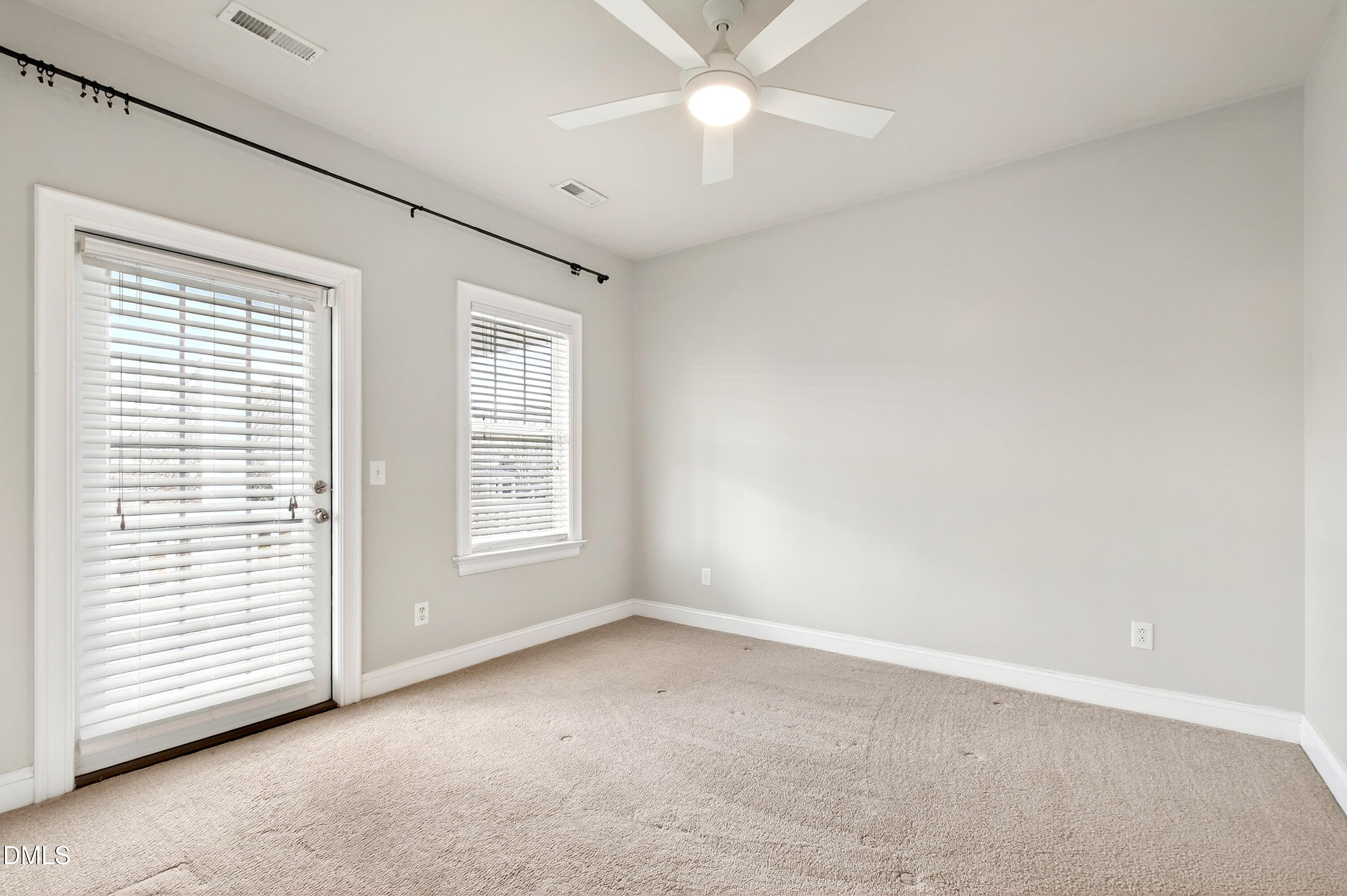 7756 ACC Boulevard Raleigh, NC 27617 - Photo 21 of 40 ACC (21)