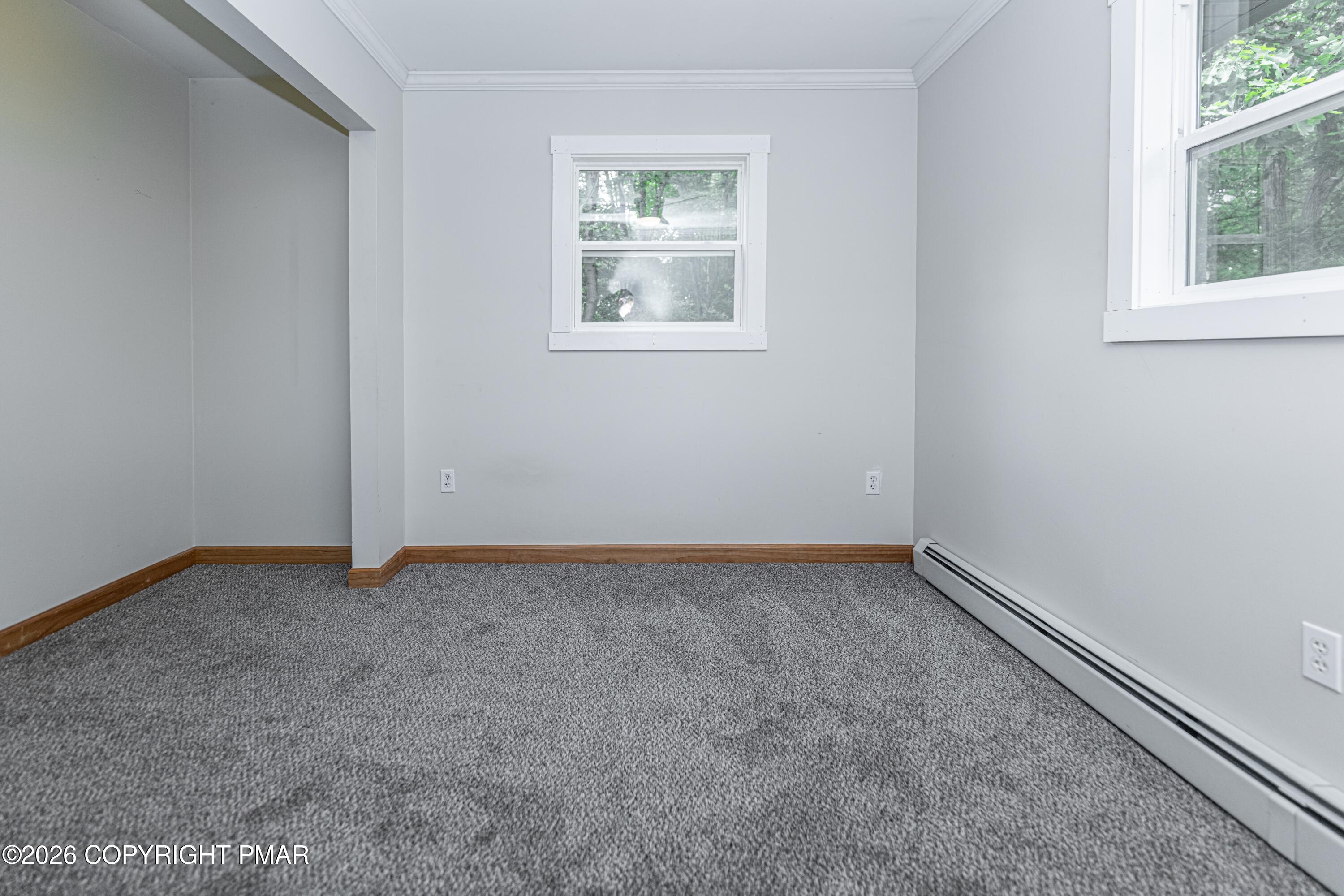 6011 Running Valley Road Stroudsburg, PA 18360 - Photo 30 of 38 bed 3