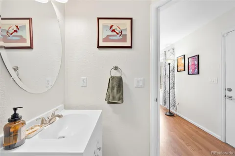 $500,000 | 9559 East Iowa Circle, Denver, CO 80247