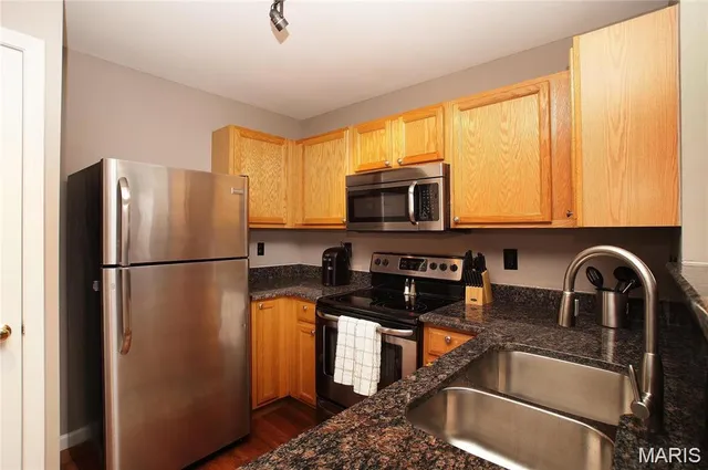 $1,950 | 619 Timber Creek Trail, O'Fallon, MO 63368