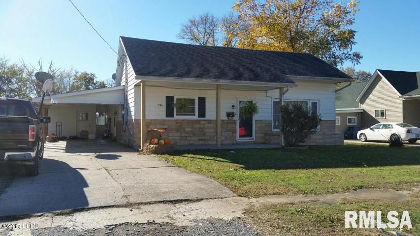 406 McFall Street Benton, IL 62812 - Photo 1 of 12 Gallery Image 1