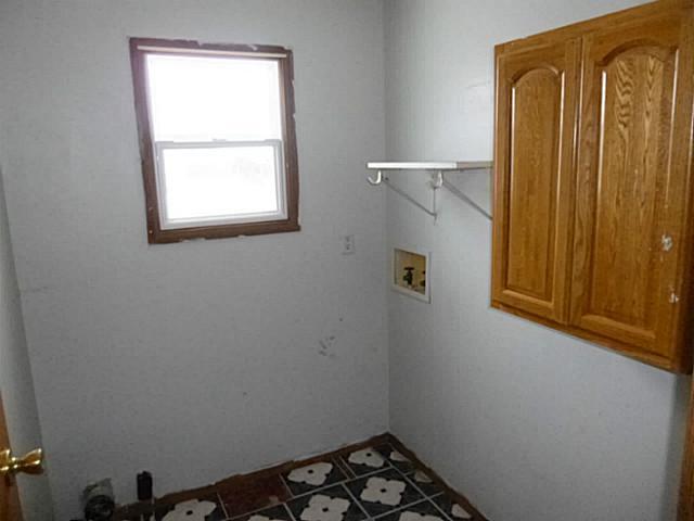 119 Dover Road London, OH 43140 - Photo 7 of 10 Gallery Image 7