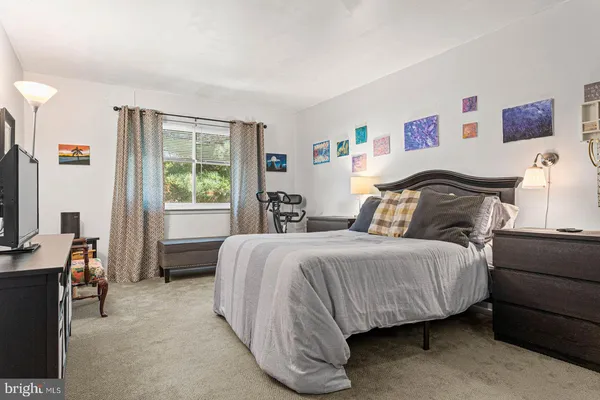 $198,000 | 740 Putnam Boulevard, Unit 21B, Wallingford, PA 19086