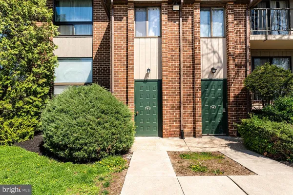 $198,000 | 740 Putnam Boulevard, Unit 21B, Wallingford, PA 19086