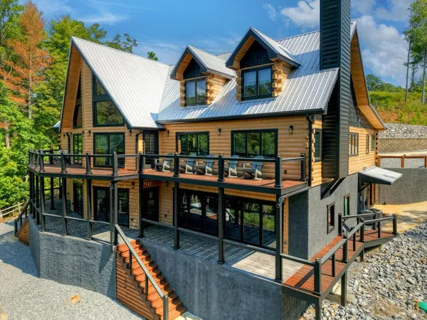 $1,475,000 | 566 Canoe Point, Ellijay, GA 30540
