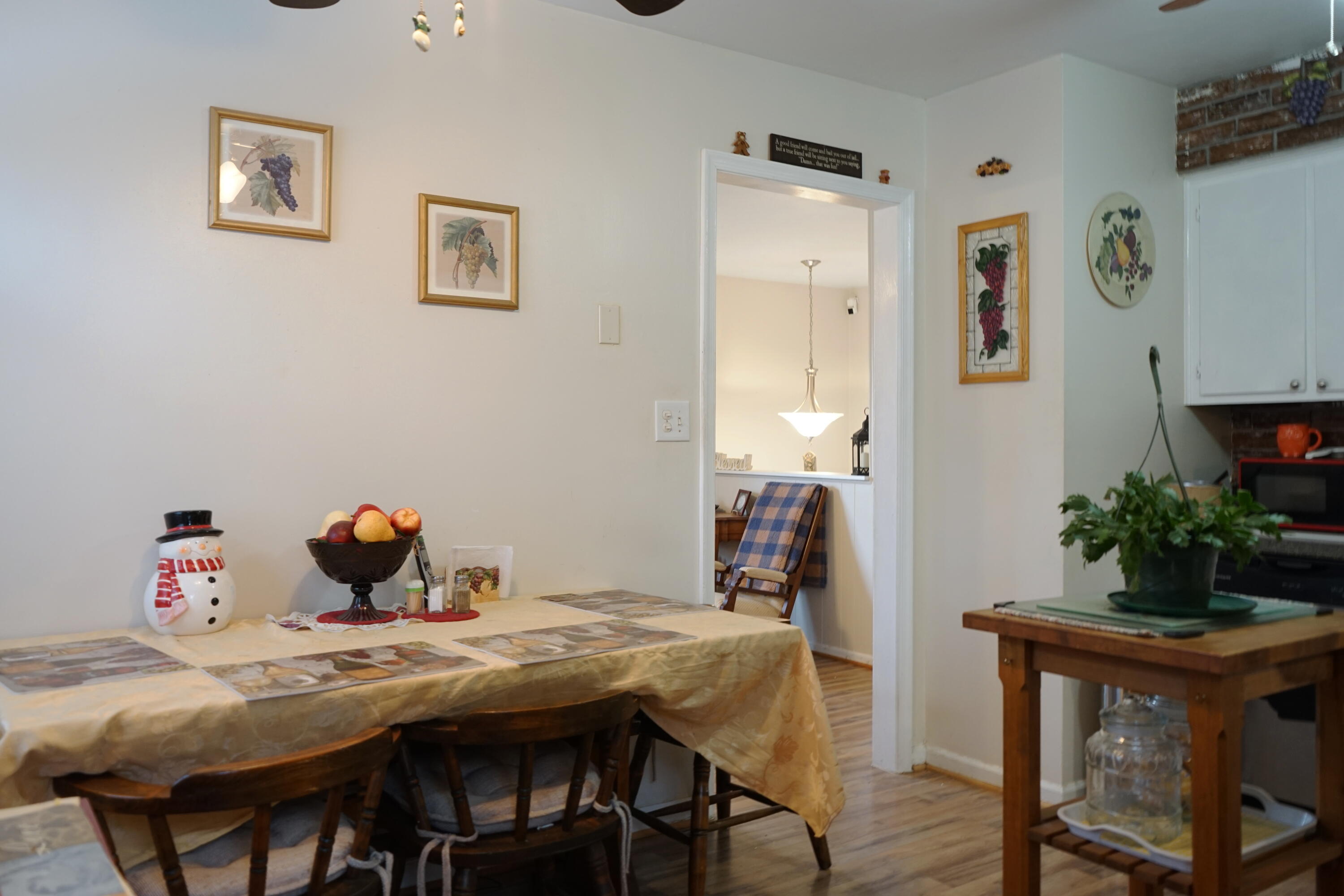 5320 Cove Road Roanoke, VA 24017 - Photo 14 of 30 a view of a dining room with table and chairs
