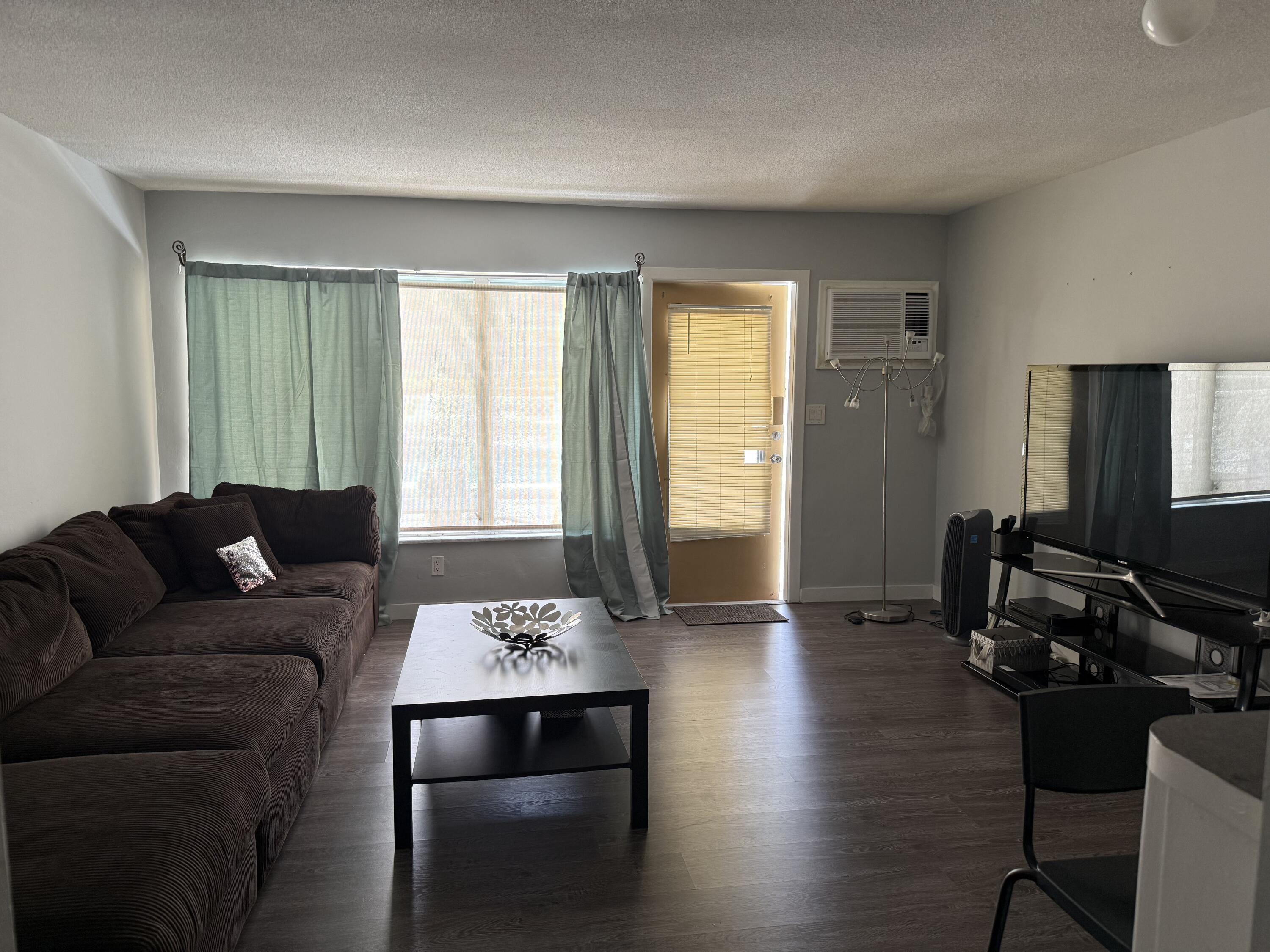1110 North Riverside Drive, Unit 9 Pompano Beach, FL 33062 - Photo 4 of 14 IMG_7909