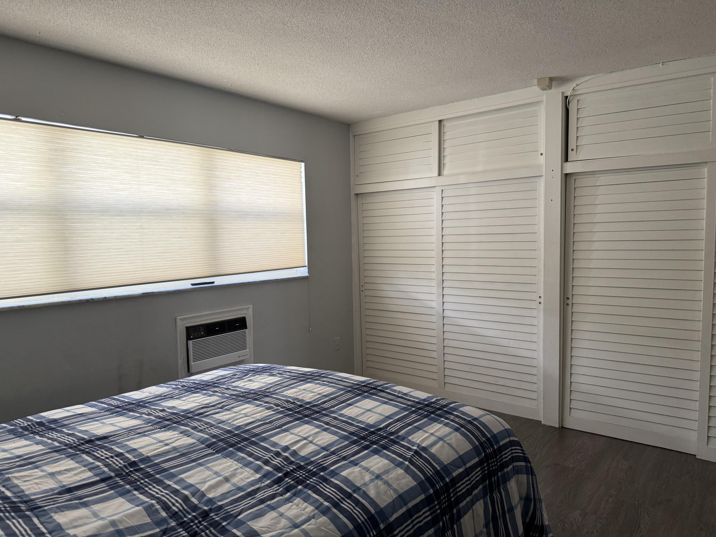 1110 North Riverside Drive, Unit 9 Pompano Beach, FL 33062 - Photo 6 of 14 IMG_7912