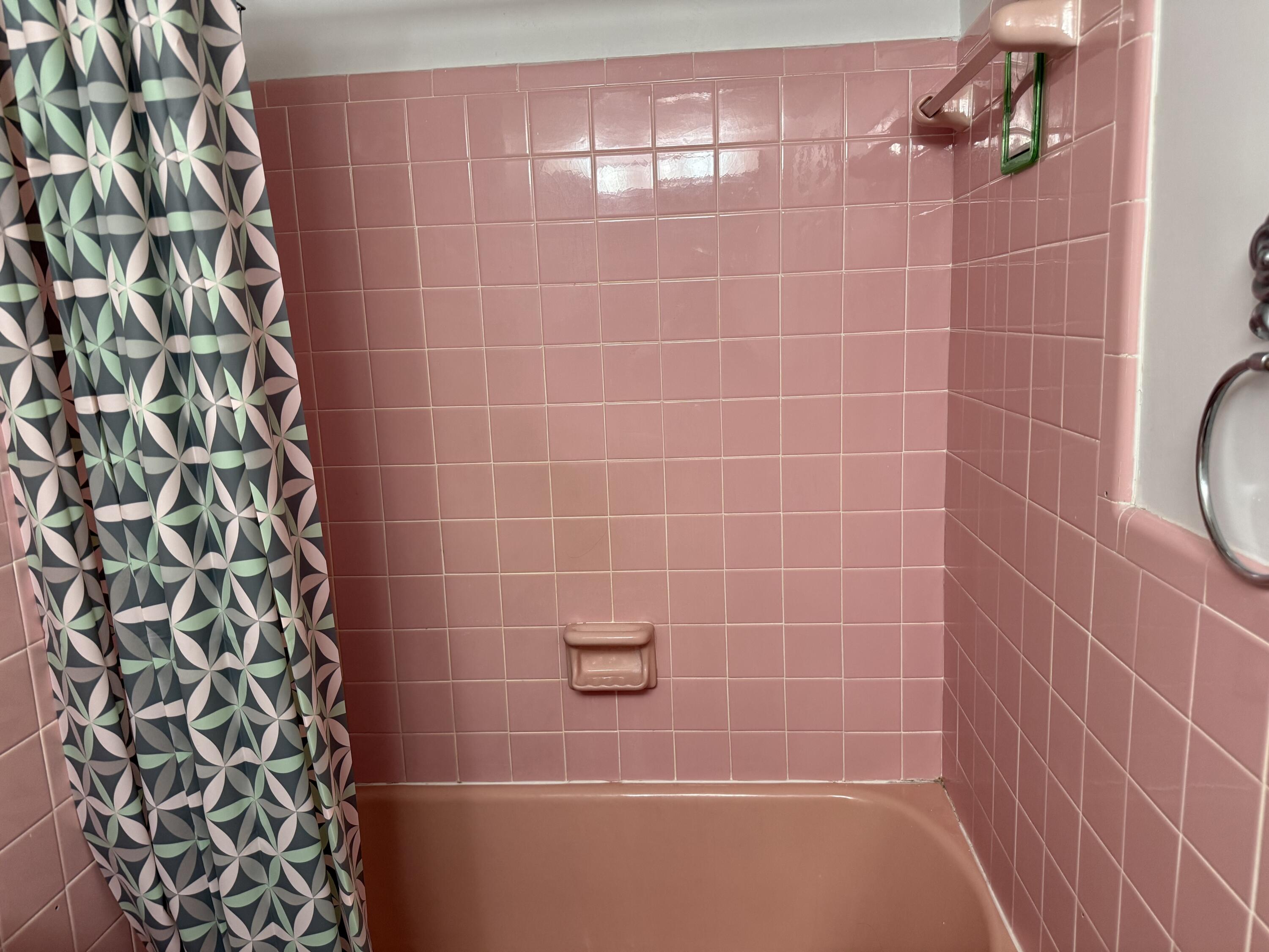 1110 North Riverside Drive, Unit 9 Pompano Beach, FL 33062 - Photo 9 of 14 IMG_7914