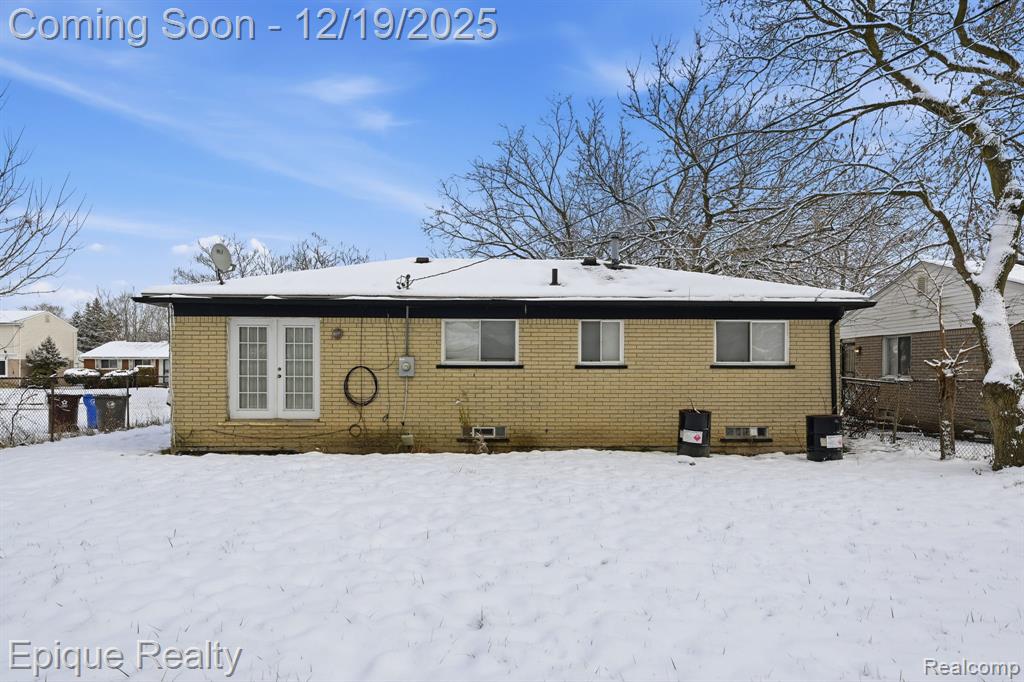 4052 Burton Street Inkster, MI 48141 - Photo 5 of 28