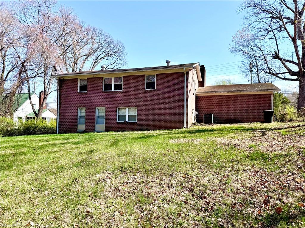 160 Motor Road Winston-Salem, NC 27105 - Photo 26 of 29