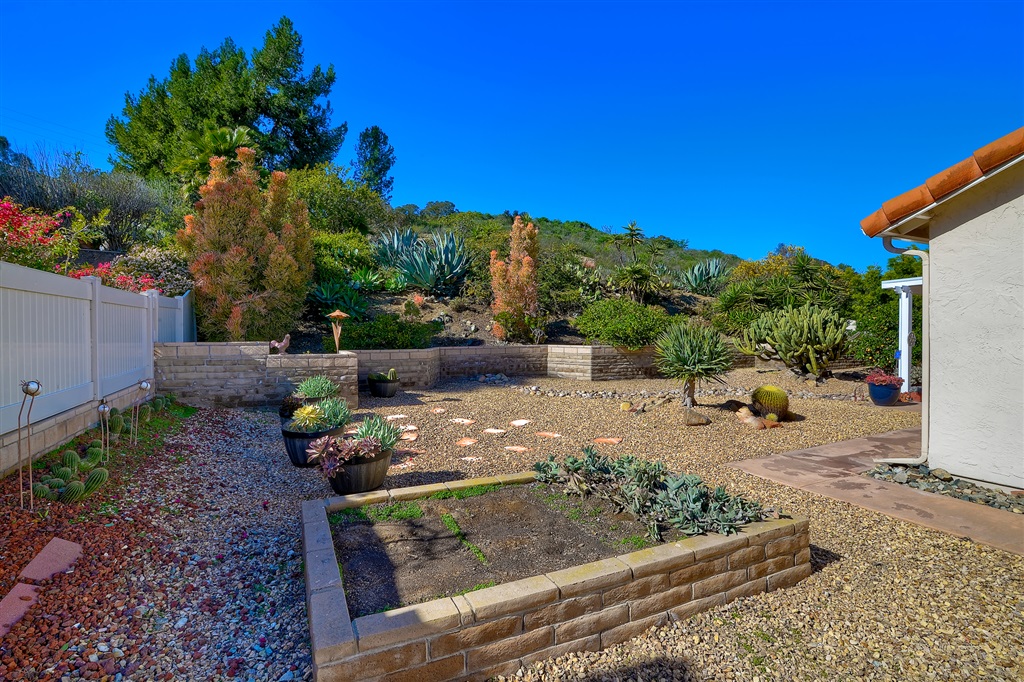 17176 Matinal Road San Diego, CA 92127 - Photo 20 of 25 Gallery Image 20