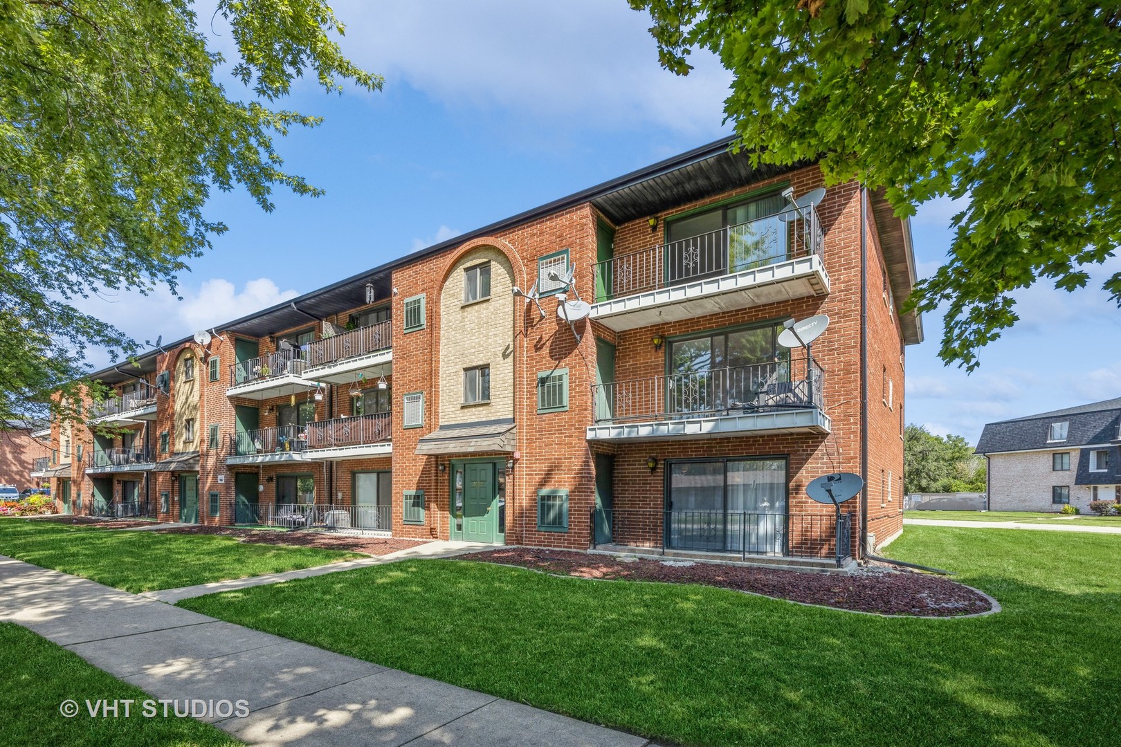 7000 West 98th Street, Unit 1B Chicago Ridge, IL 60415 - Photo 1 of 18 Gallery Image 1