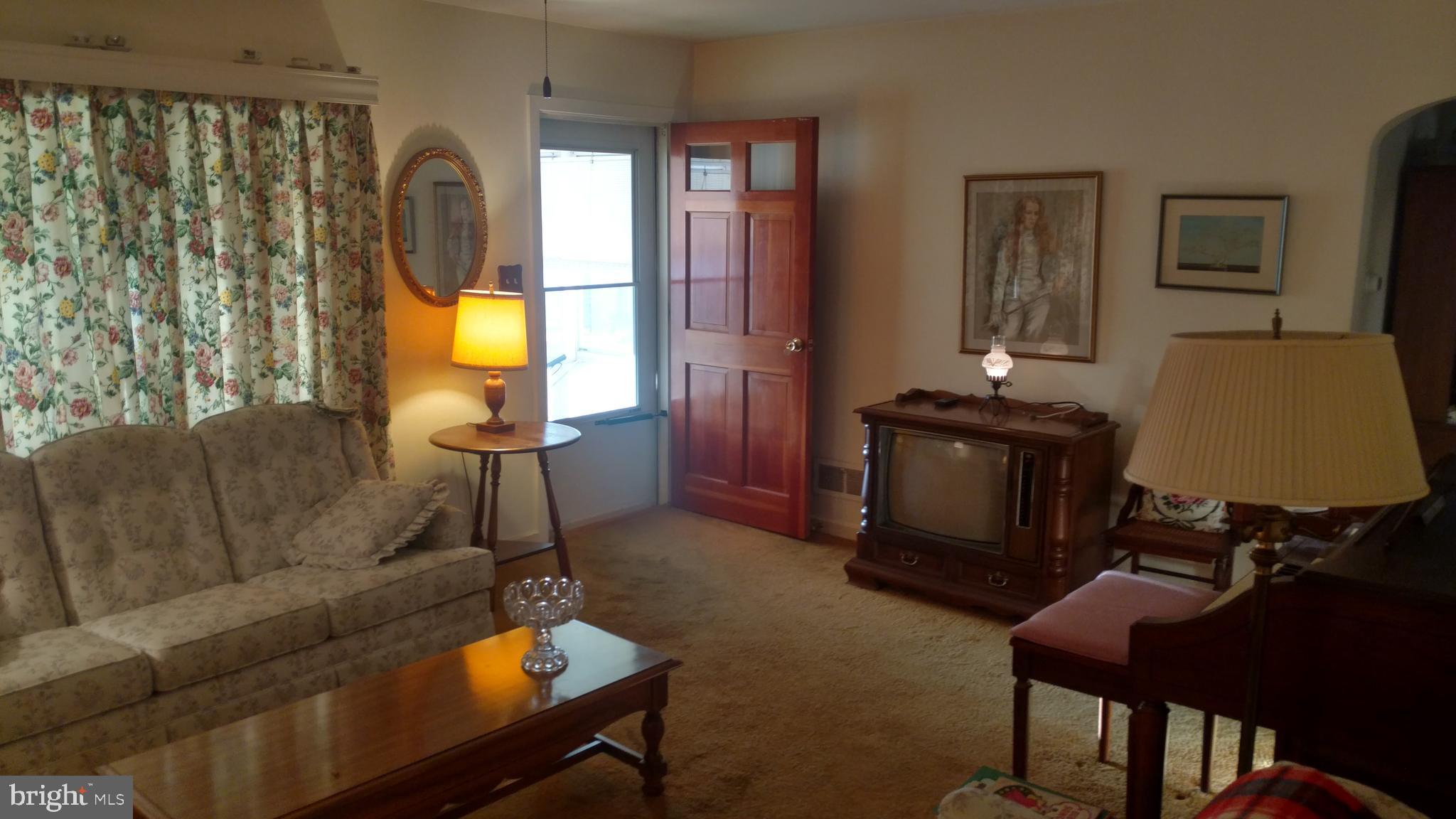 228 Salt Road Enola, PA 17025 - Photo 8 of 14 Gallery Image 8