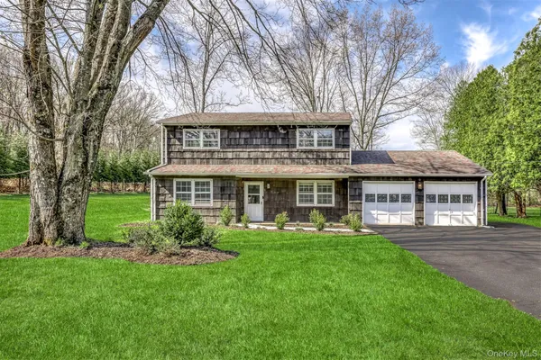 $799,000 | 1 Cottage Lane, Suffern, NY 10901