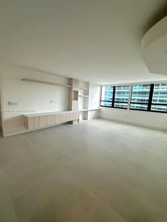 $8,500 | 10205 Collins Avenue, Unit 907, Bal Harbour, FL 33154