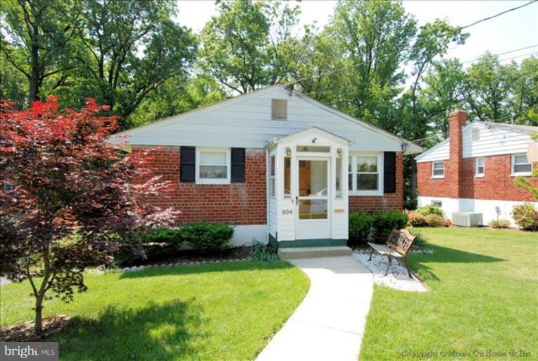 904 Snure Road Silver Spring, MD 20901 - Photo 1 of 19 Exterior (Main)