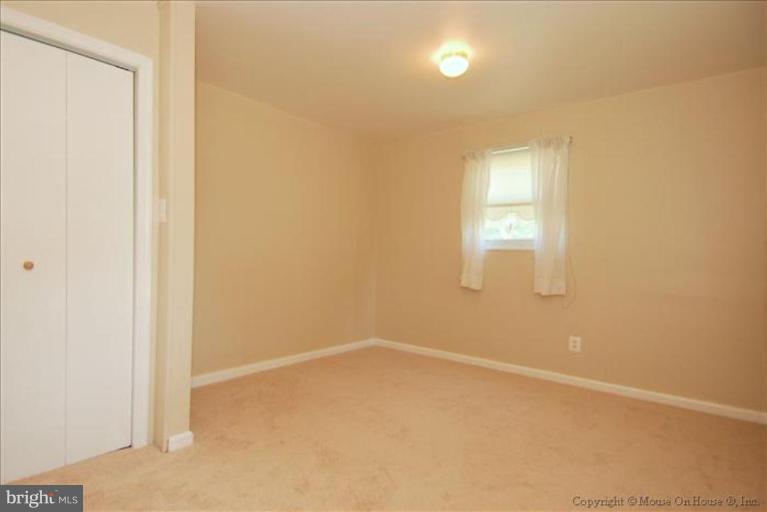 904 Snure Road Silver Spring, MD 20901 - Photo 8 of 19 Bedroom #1