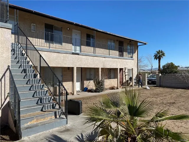 $997 | 731 Upton Drive, Unit D, Barstow, CA 92311