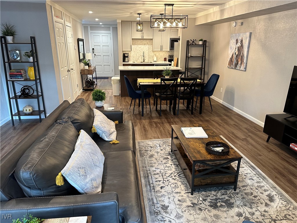 861 Southwood Boulevard, Unit 18 Incline Village, NV 89451 - Photo 4 of 17 Living Room & Kitchen