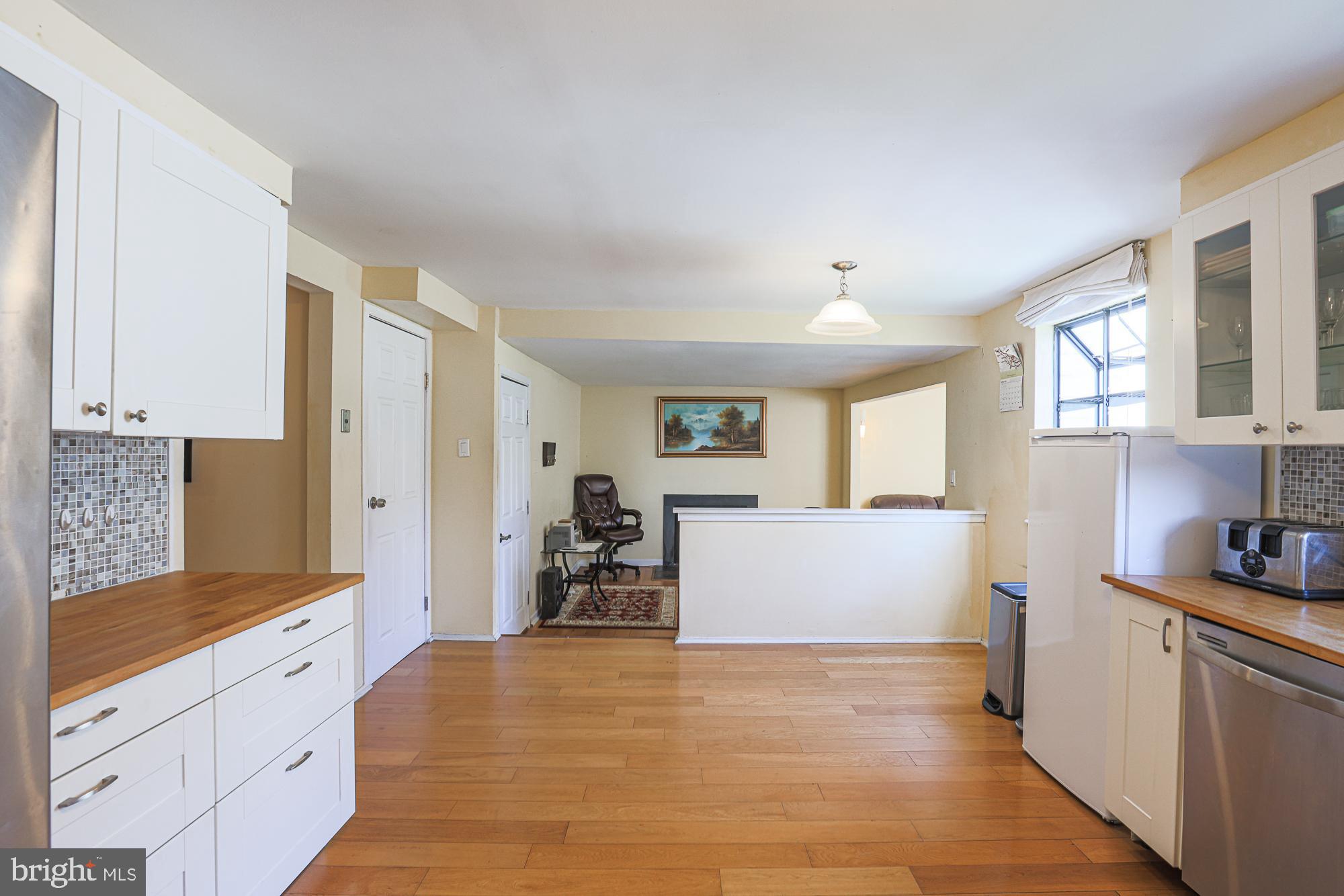 6807 Fordcrest Road Rosedale, MD 21237 - Photo 8 of 32