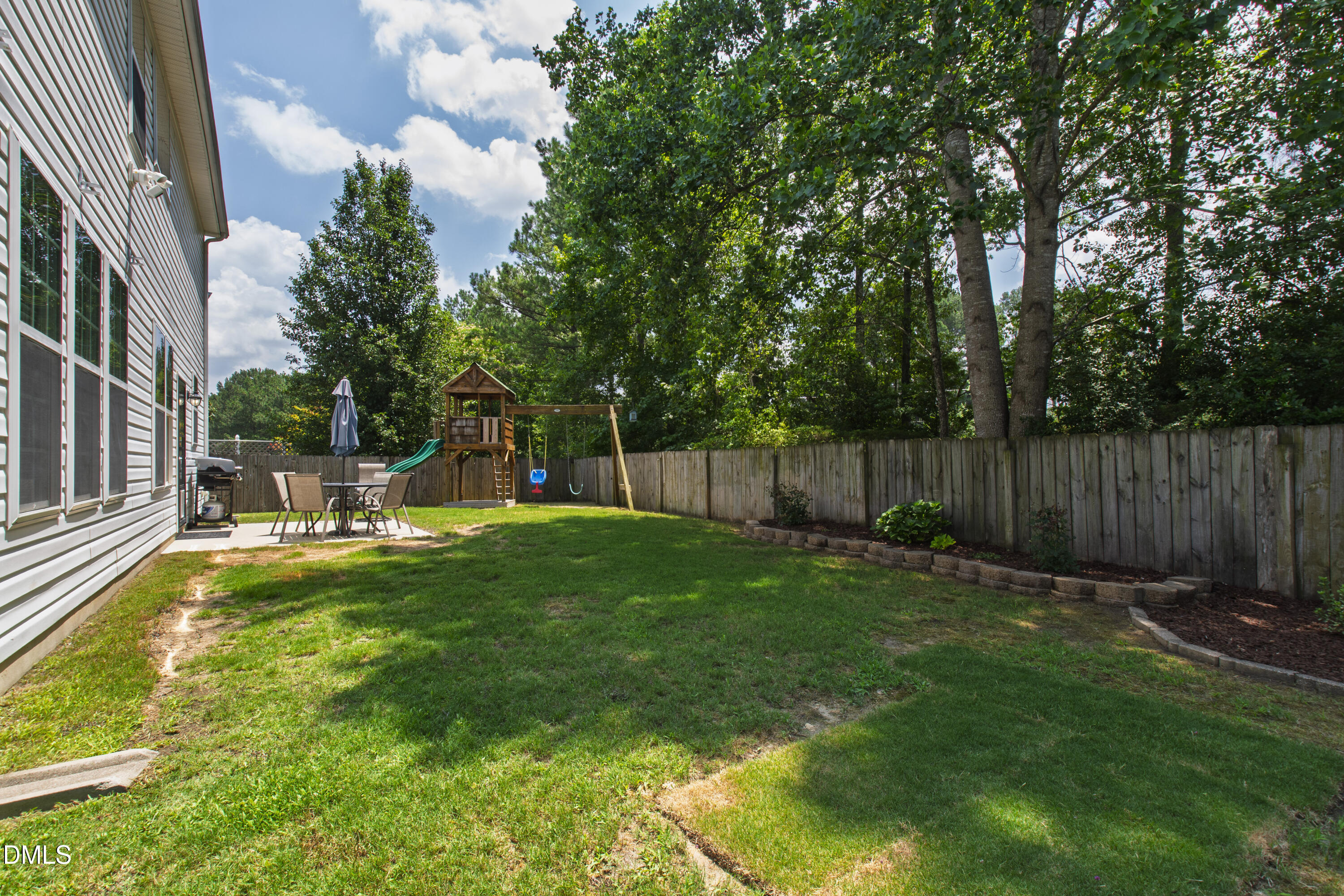 6220 Amber Bluffs Crescent Raleigh, NC 27616 - Photo 5 of 55 Amber (48)