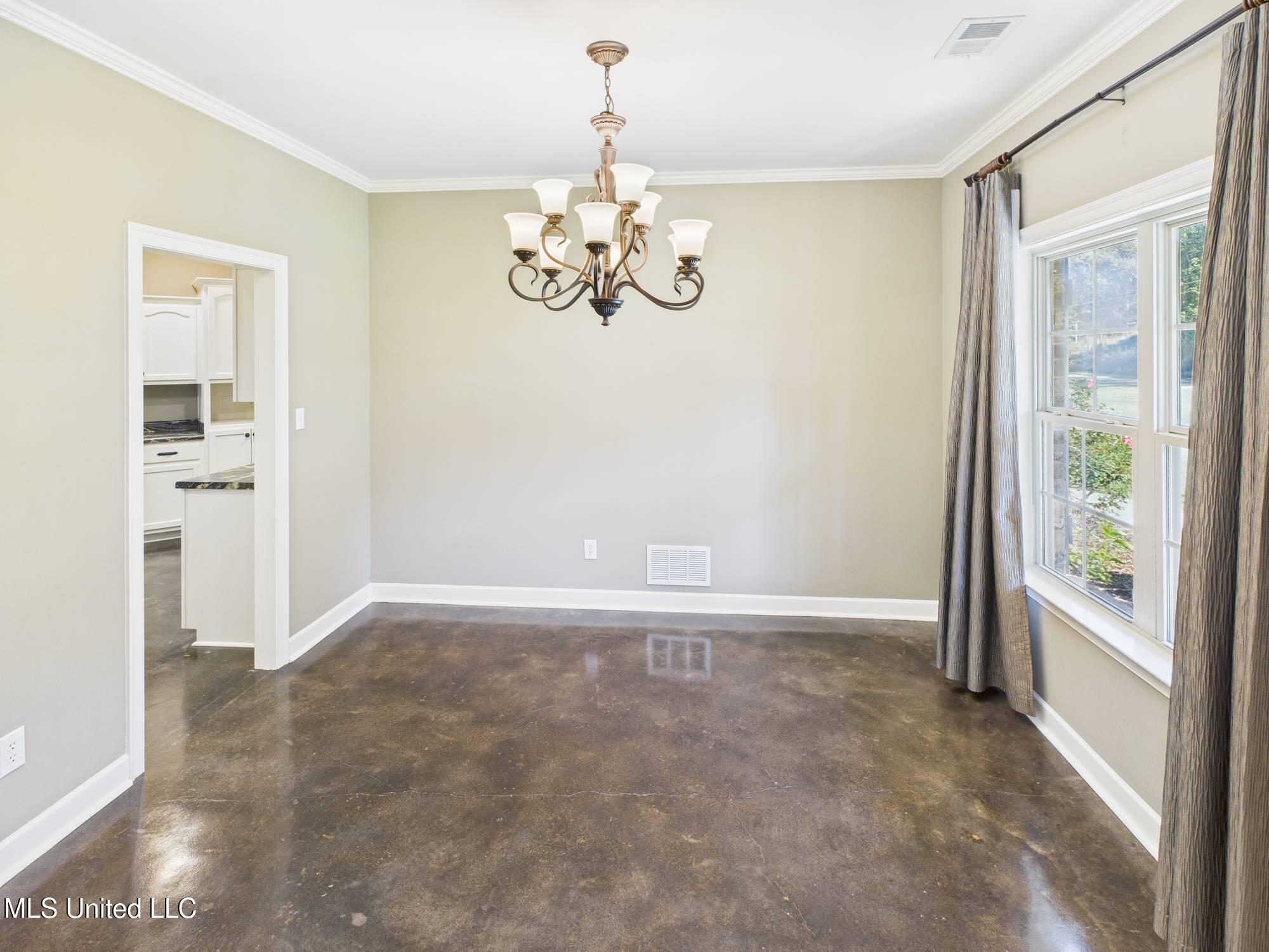 5641 Rock Creek Coldwater, MS 38618 - Photo 4 of 24 BE1A1D68-A404-48E2-AB21-0816F5F5DF50