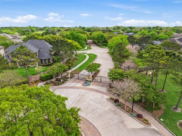 $680,000 | 23239 Parsons Landing Drive, Katy, TX 77494