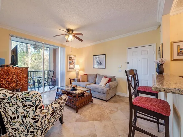 $259,000 | 1210 Reserve Way, Unit 204, Naples, FL 34105