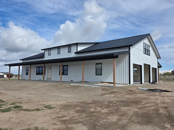 $865,000 | 4032 North 3510th Street East, Kimberly, ID 83341