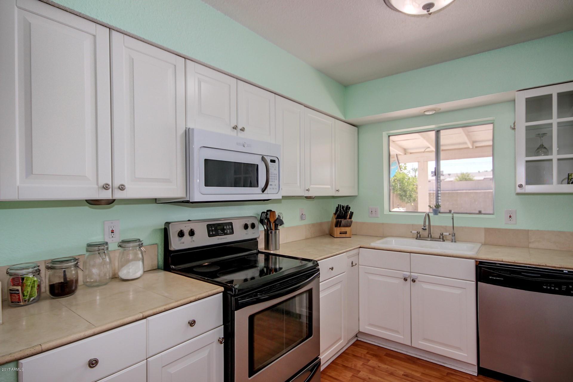 1813 West Decatur Street Mesa, AZ 85201 - Photo 8 of 22 0011-Decatur (11)