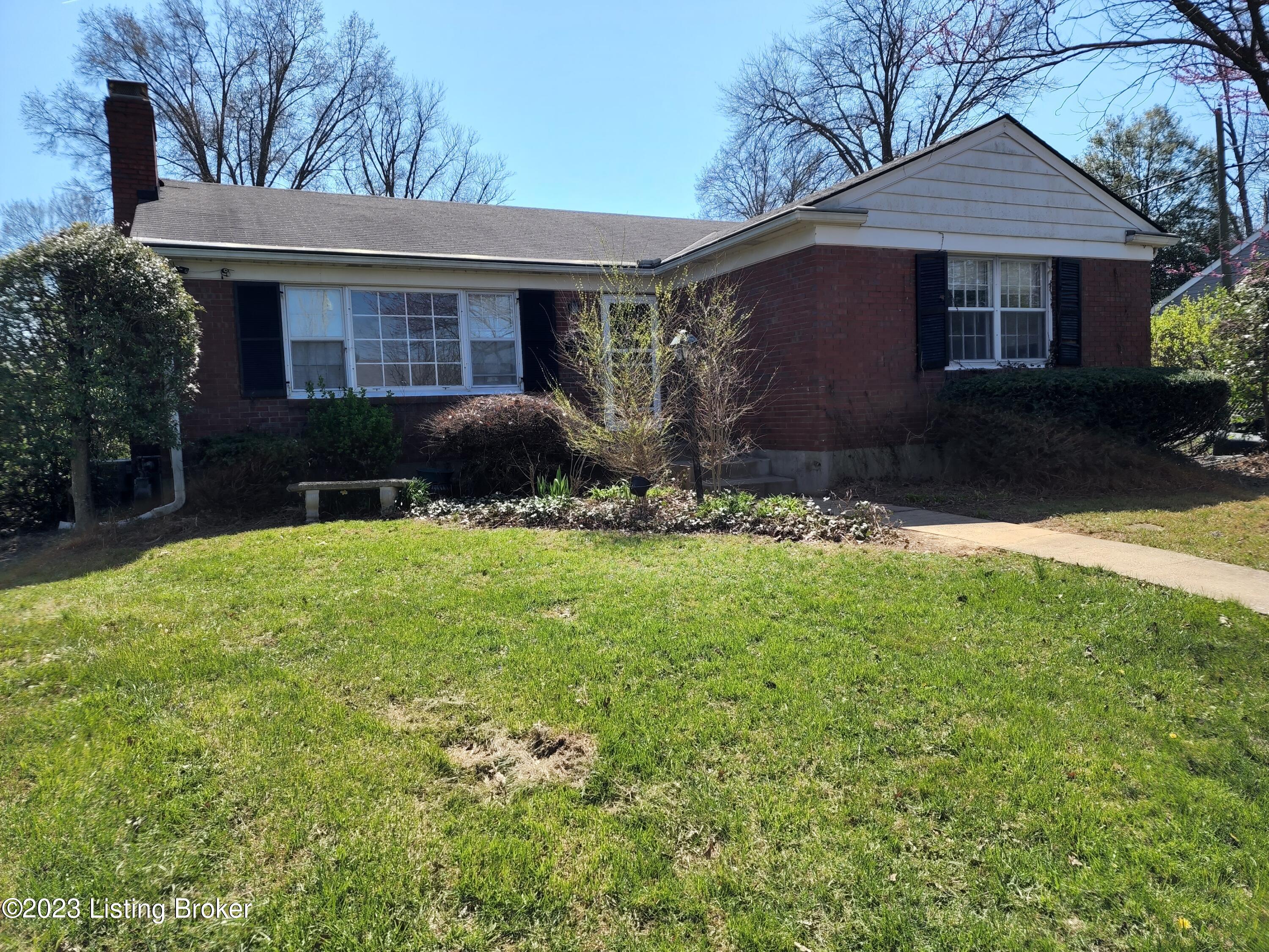 4326 Wingate Road Louisville, KY 40207 - Photo 1 of 6 Front photo