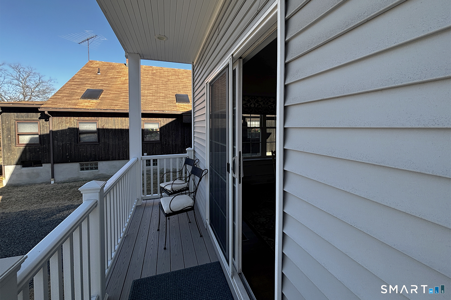 860 Oldfield Road Fairfield, CT 06824 - Photo 15 of 16