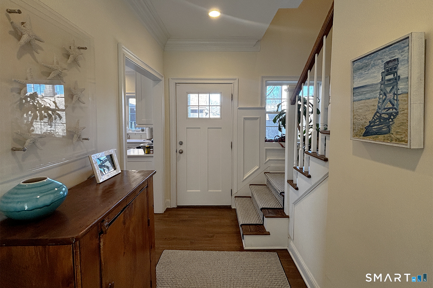 860 Oldfield Road Fairfield, CT 06824 - Photo 2 of 16