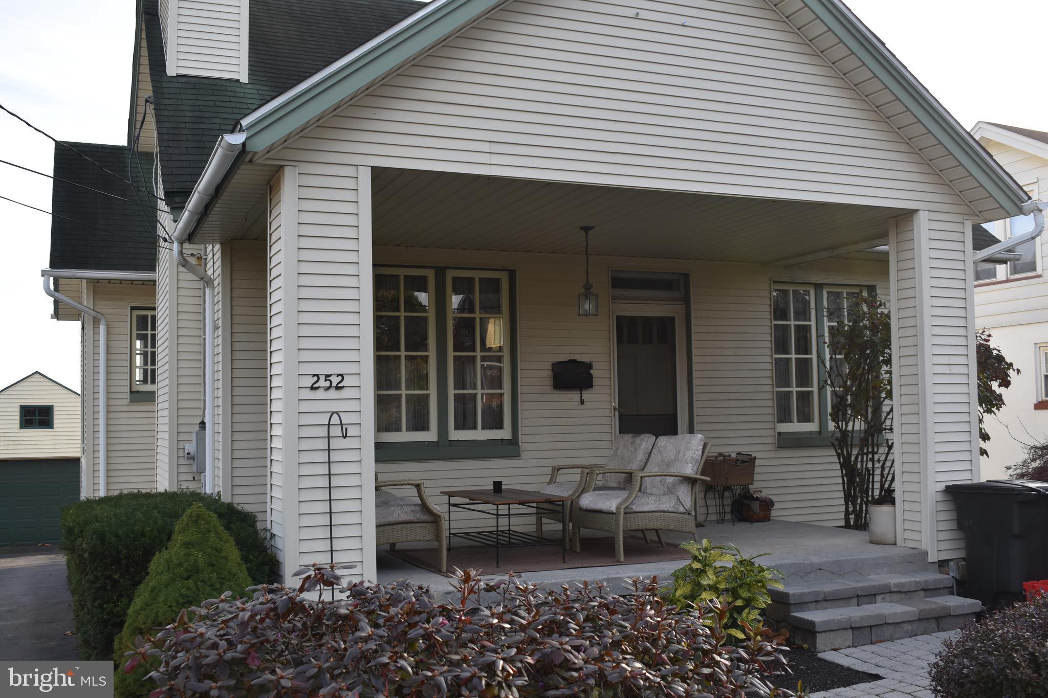 252 Pleasure Road Lancaster, PA 17601 - Photo 3 of 30 Gallery Image 3