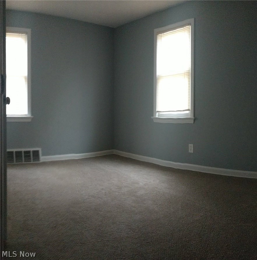 4506 Emerson Road Cleveland, OH 44121 - Photo 8 of 23 Gallery Image 8