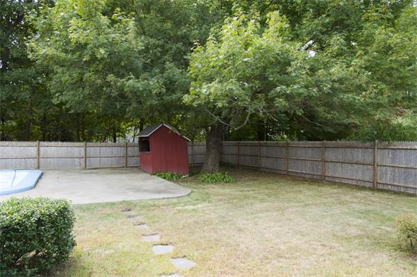 32 Aran Road Westwood, MA 02090 - Photo 11 of 30 Gallery Image 11