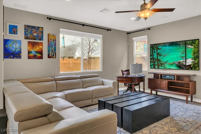 $495,000 | 851 North Water Street, Henderson, NV 89011