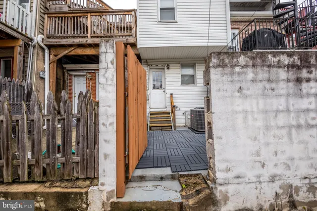$2,200 | 507 Gittings Street, Baltimore, MD 21230