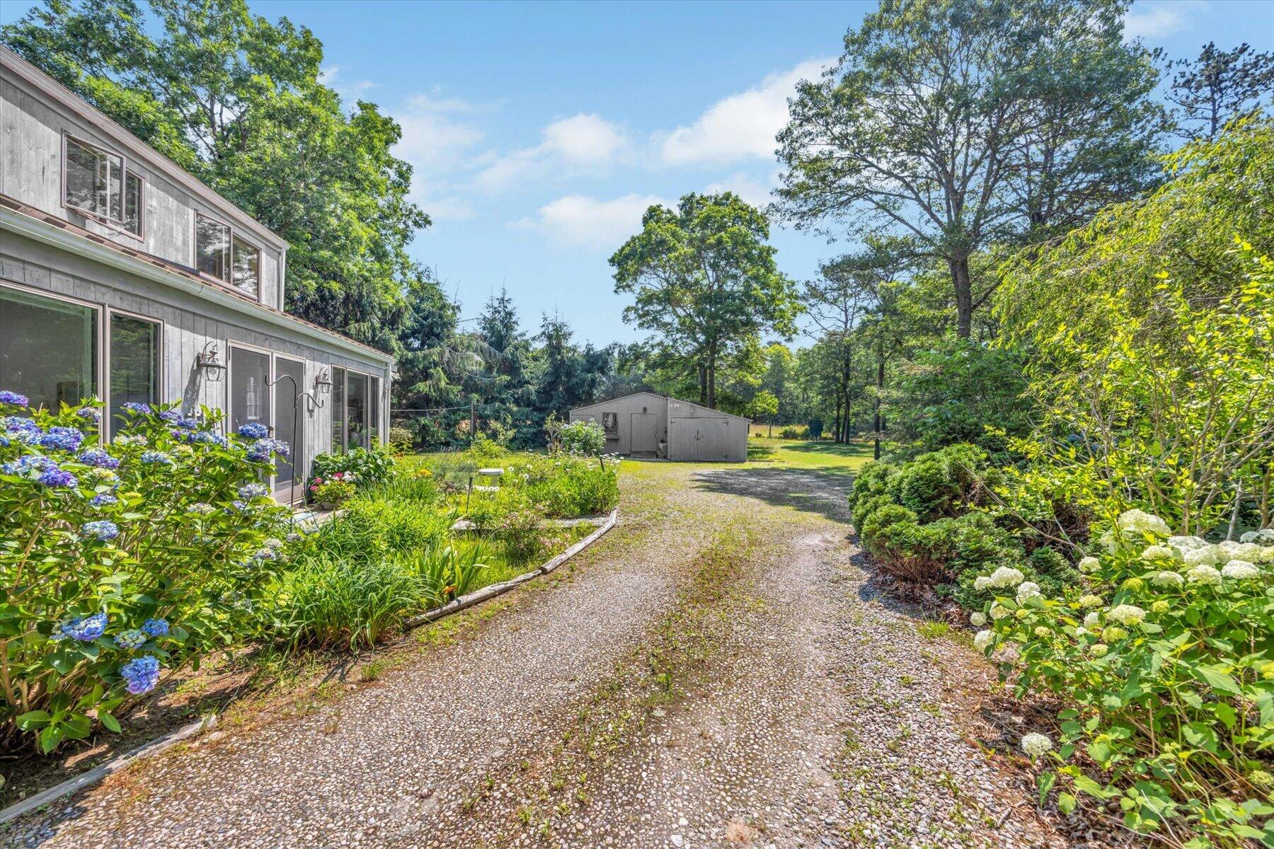 621 Locustfield Road East Falmouth, MA 02536 - Photo 34 of 46 04-889A7323