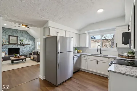 $384,900 | 4844 North 700 West, McCordsville, IN 46055