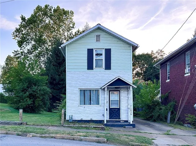 $99,900 | 1816 Moravia Street, New Castle, PA 16101