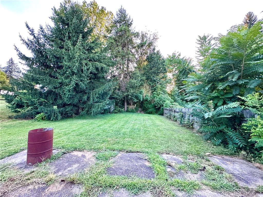 1816 Moravia Street New Castle, PA 16101 - Photo 6 of 30