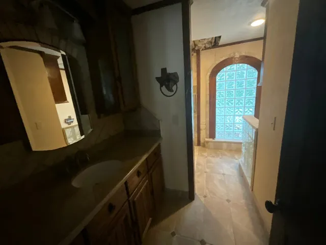 $159,000 | 507 Fitzgerald Street, East Bernard, TX 77435