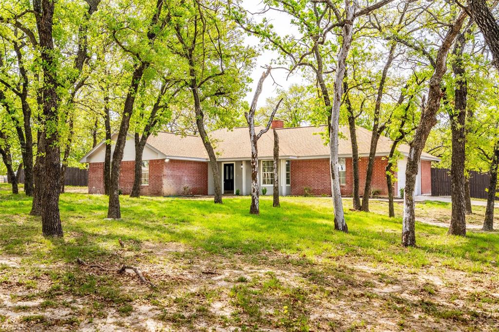 685 County Road 3673 Springtown, TX 76082 - Photo 1 of 24