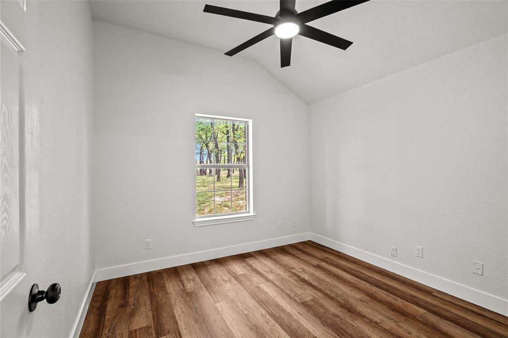 685 County Road 3673 Springtown, TX 76082 - Photo 13 of 24