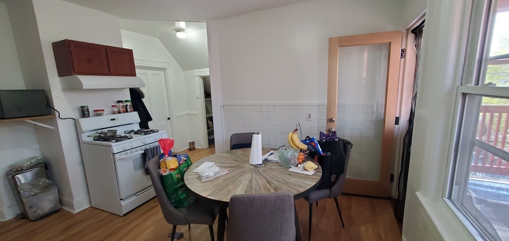 17 Wyman Street, Unit 2 Boston, MA 02130 - Photo 3 of 5