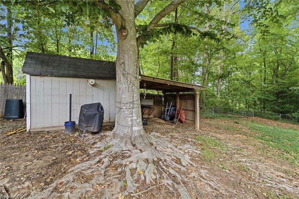 376 Staplewood Road Lexington, NC 27295 - Photo 48 of 50 outbuilding