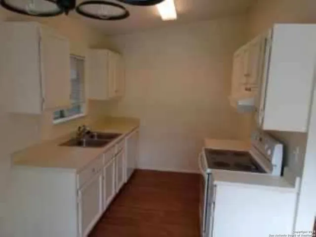 $1,095 | 9835 Meadow Way, Converse, TX 78109