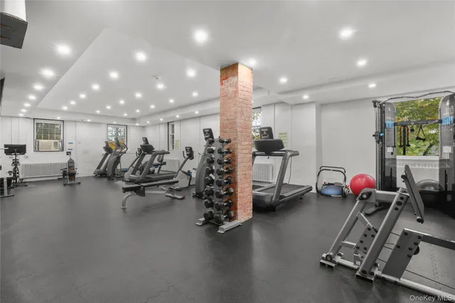 $519,500 | 103 Carrollwood Drive, Tarrytown, NY 10591